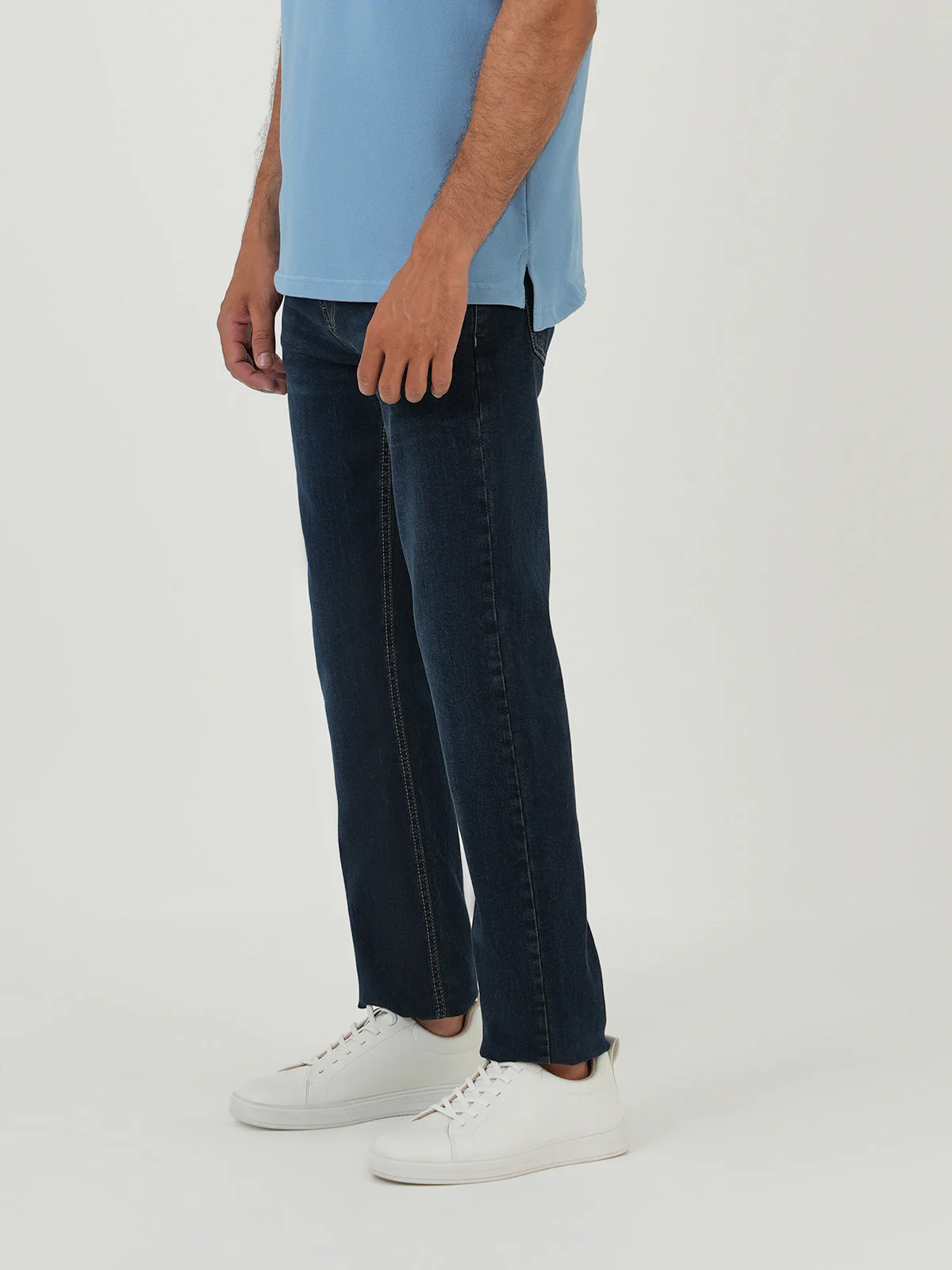 "AKIHIKO" Casual Straight-Fit Denim Jeans - Image 3