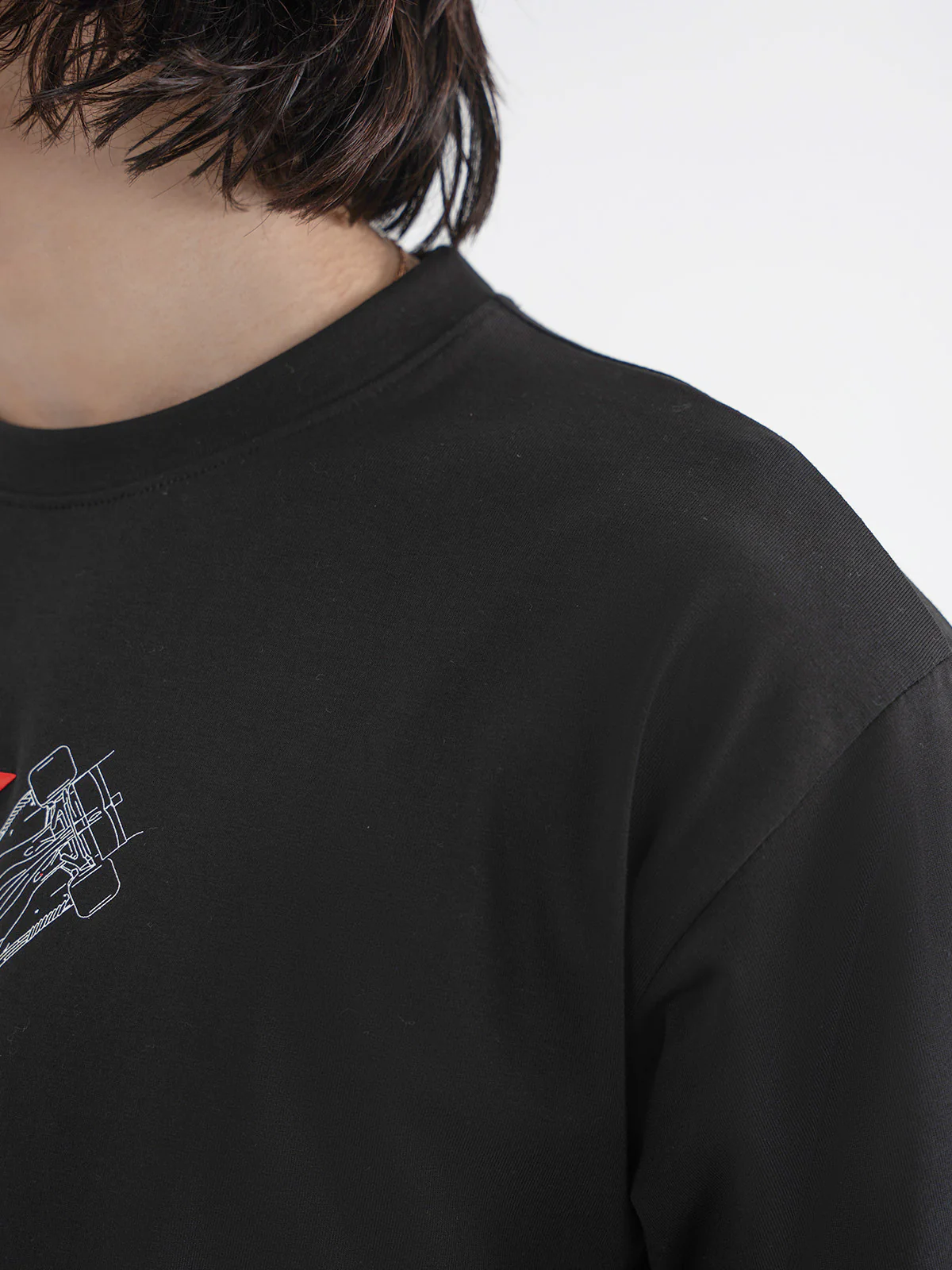 "AXTON" Graphic Drop Shoulder T-Shirt - Image 7
