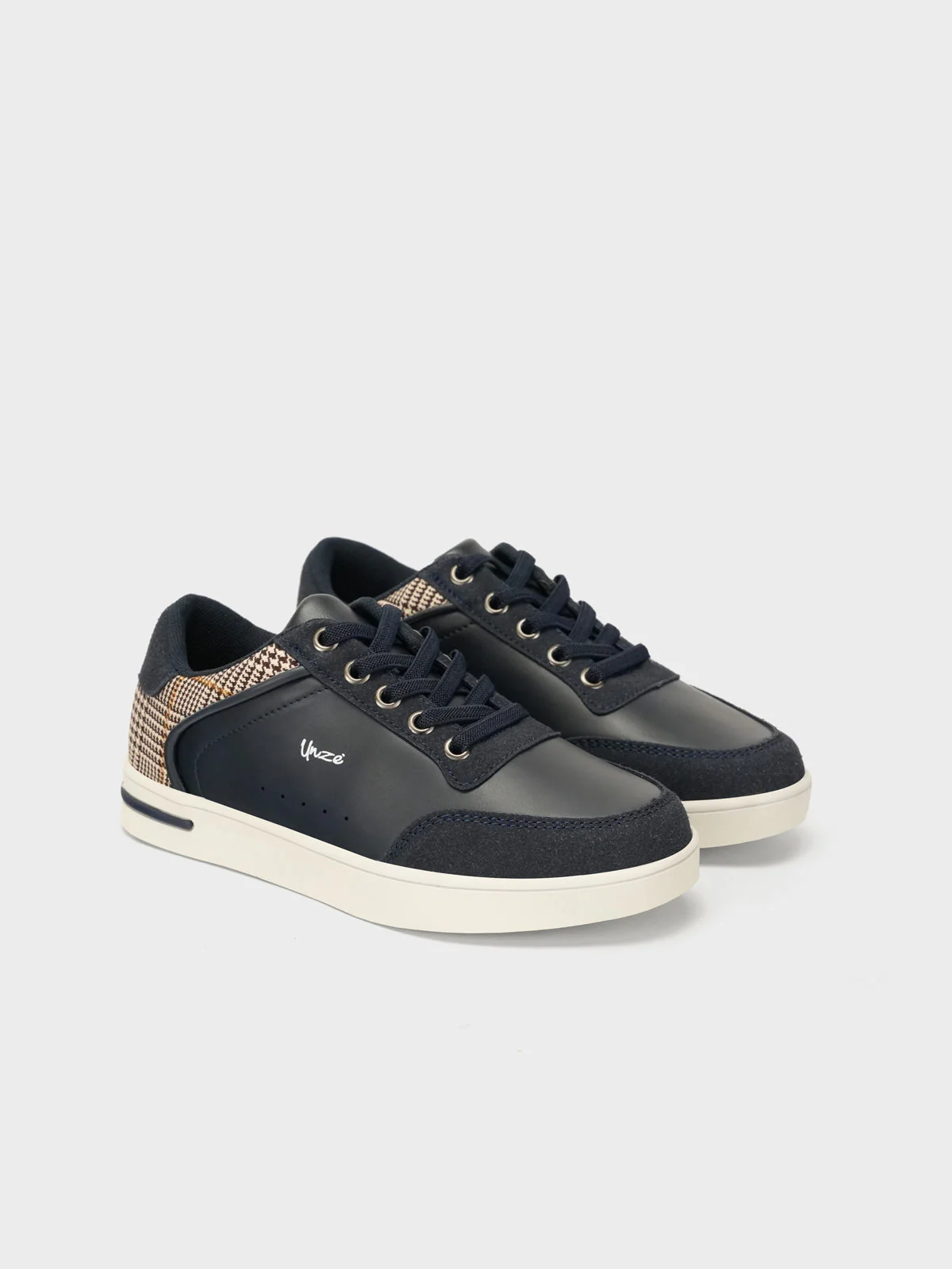 Boys "AMMON" Casual Sportswear Trainers - Image 2