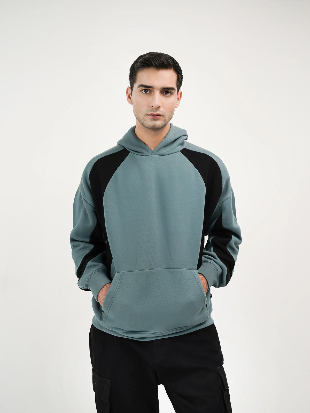 "CHICAGO" Casual Fleece Pullover Hoodie - Image 2