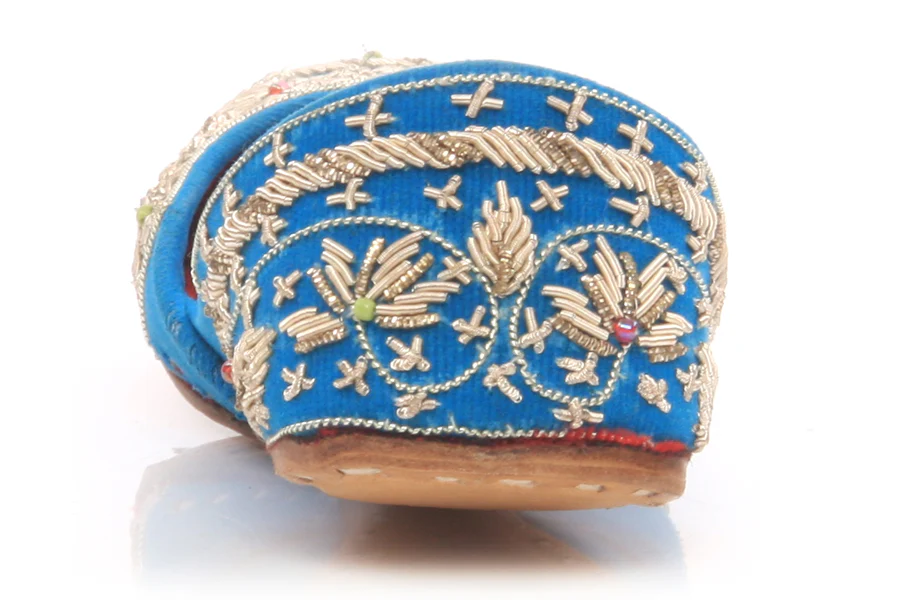 Children 'Sava' Indian Khussa Shoes - Image 2