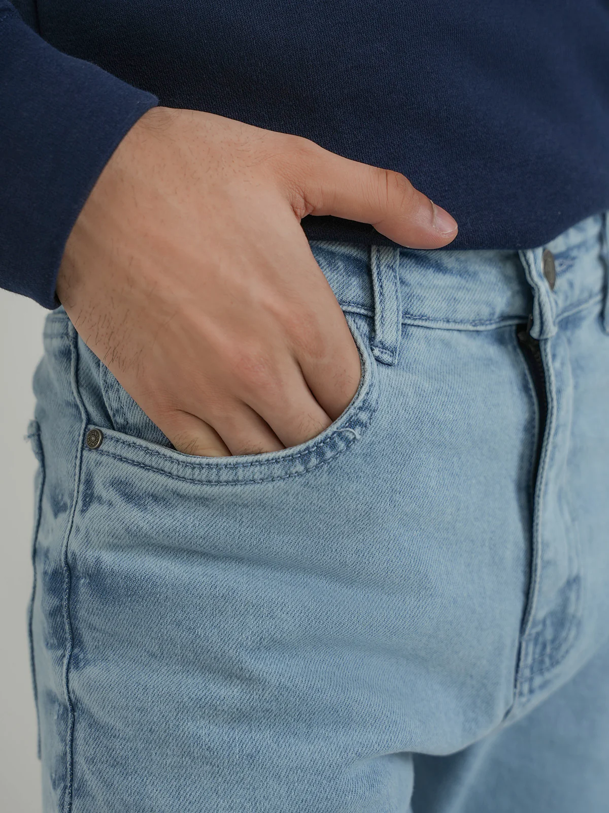 "FENNA" Comfort Slim Fit Denim Jeans - Image 3