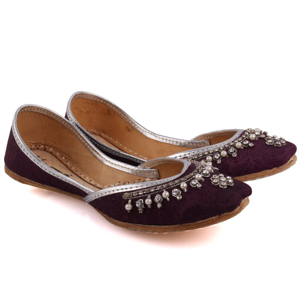 Girls ‘Crown’ Embellished Khussa Slippers - Image 2