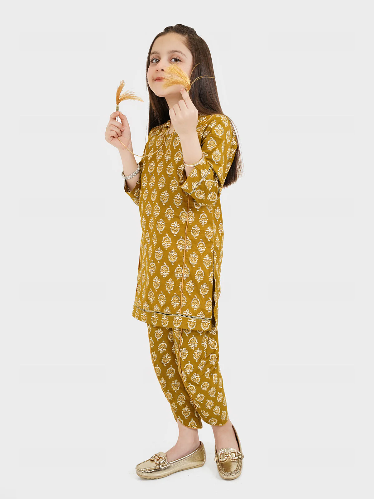 "SIPETA" Embroidered Co-Ord Set - Image 2