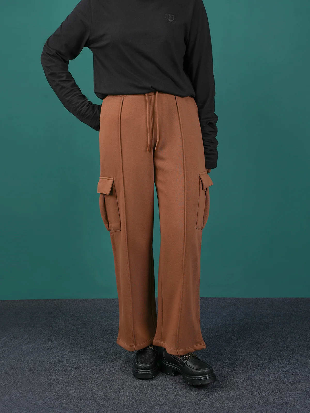 "HATHOR" Perfect Fleece Wide Leg Trouser