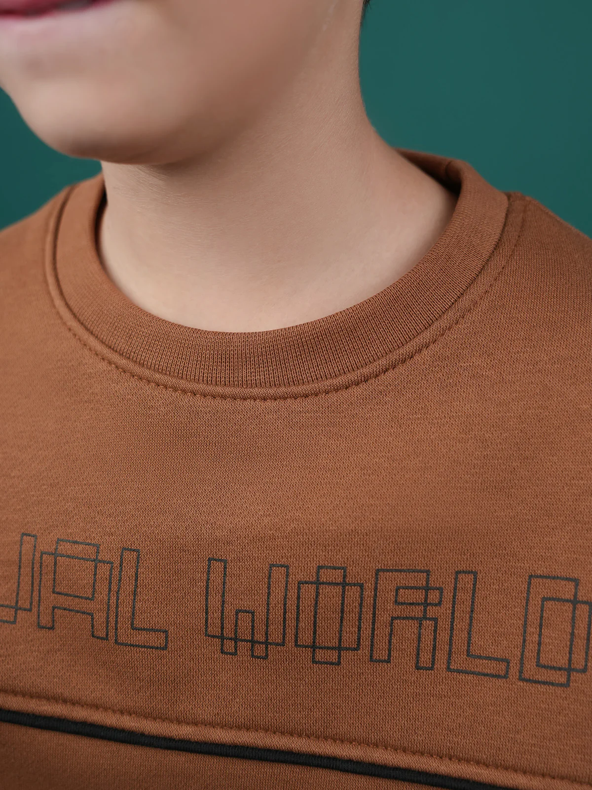 "INGRAM" Comfort Cut & Sew Fleece Sweatshirt - Image 3