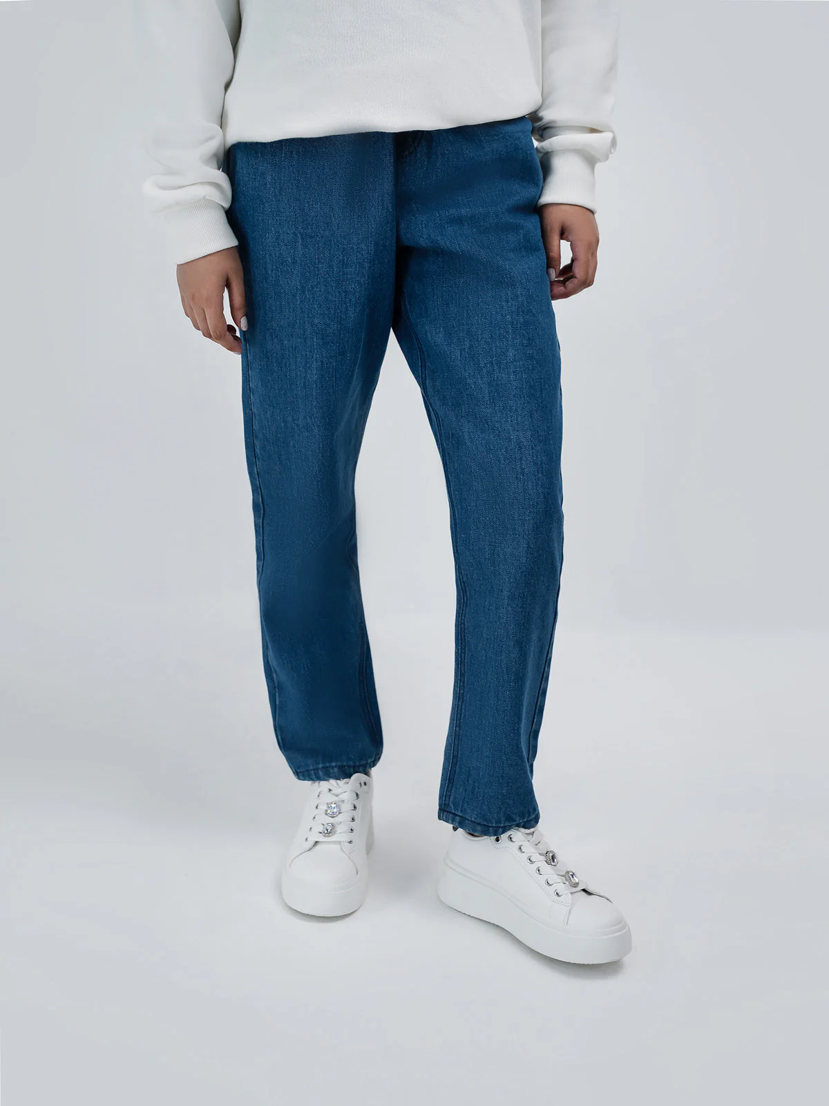 "LYNX" Casual Mom Fit Denim Pant - Image 2