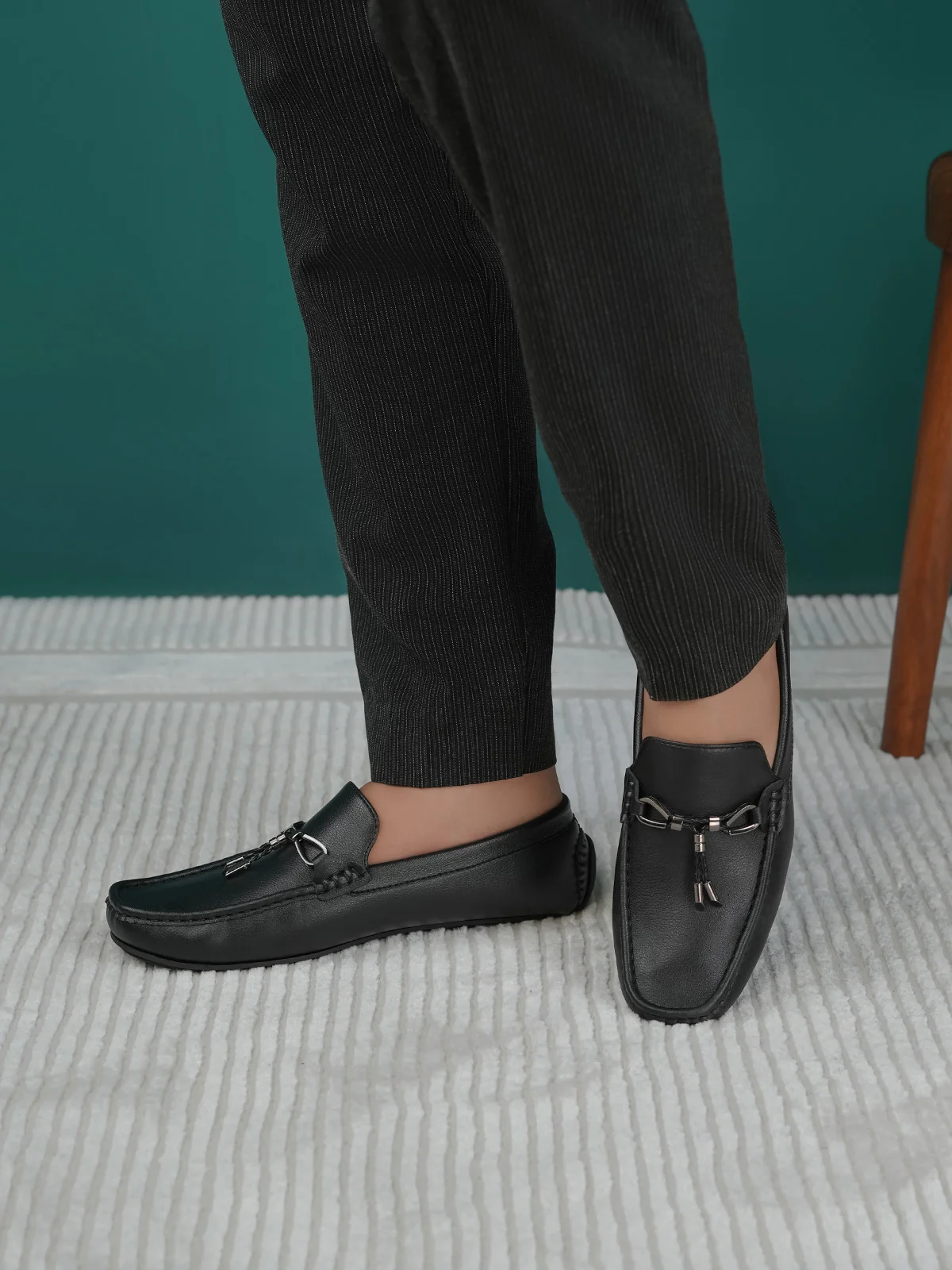 Men "ARTHEK" Simple Slip On Moccasins - Image 6