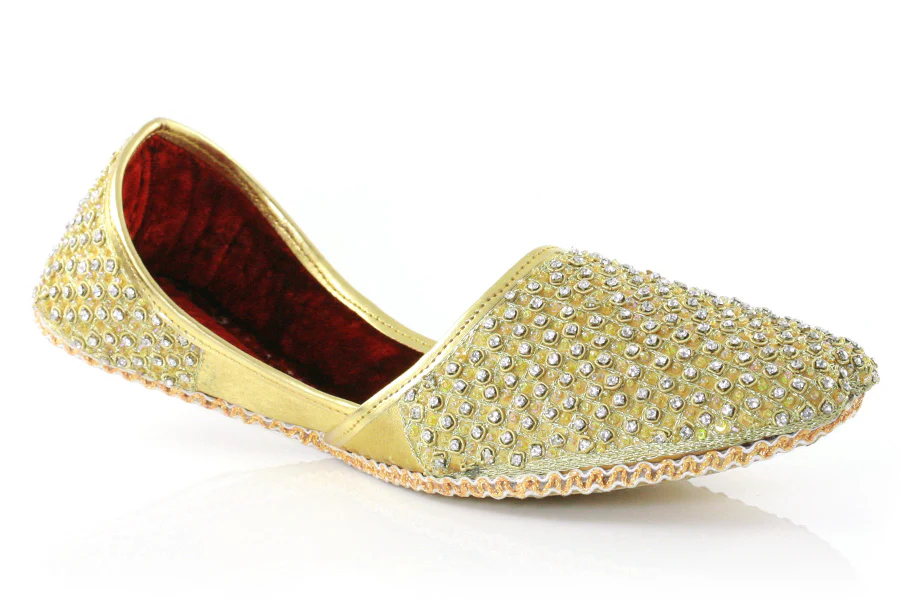 Men Beaded 'Keegan' Khussa Pumps