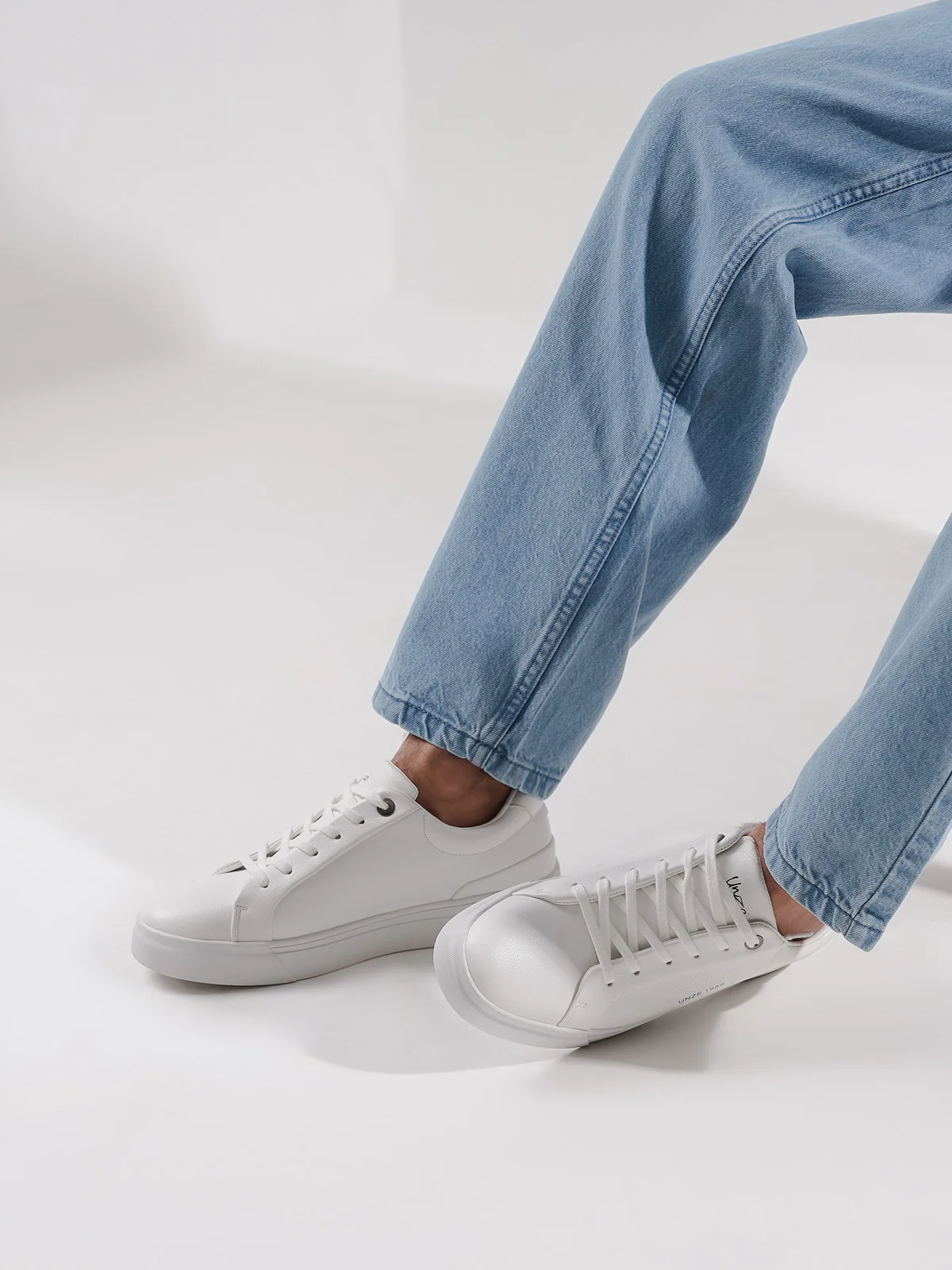Men "DWIGHT" Soft Easy to Wear Trainers - Image 6