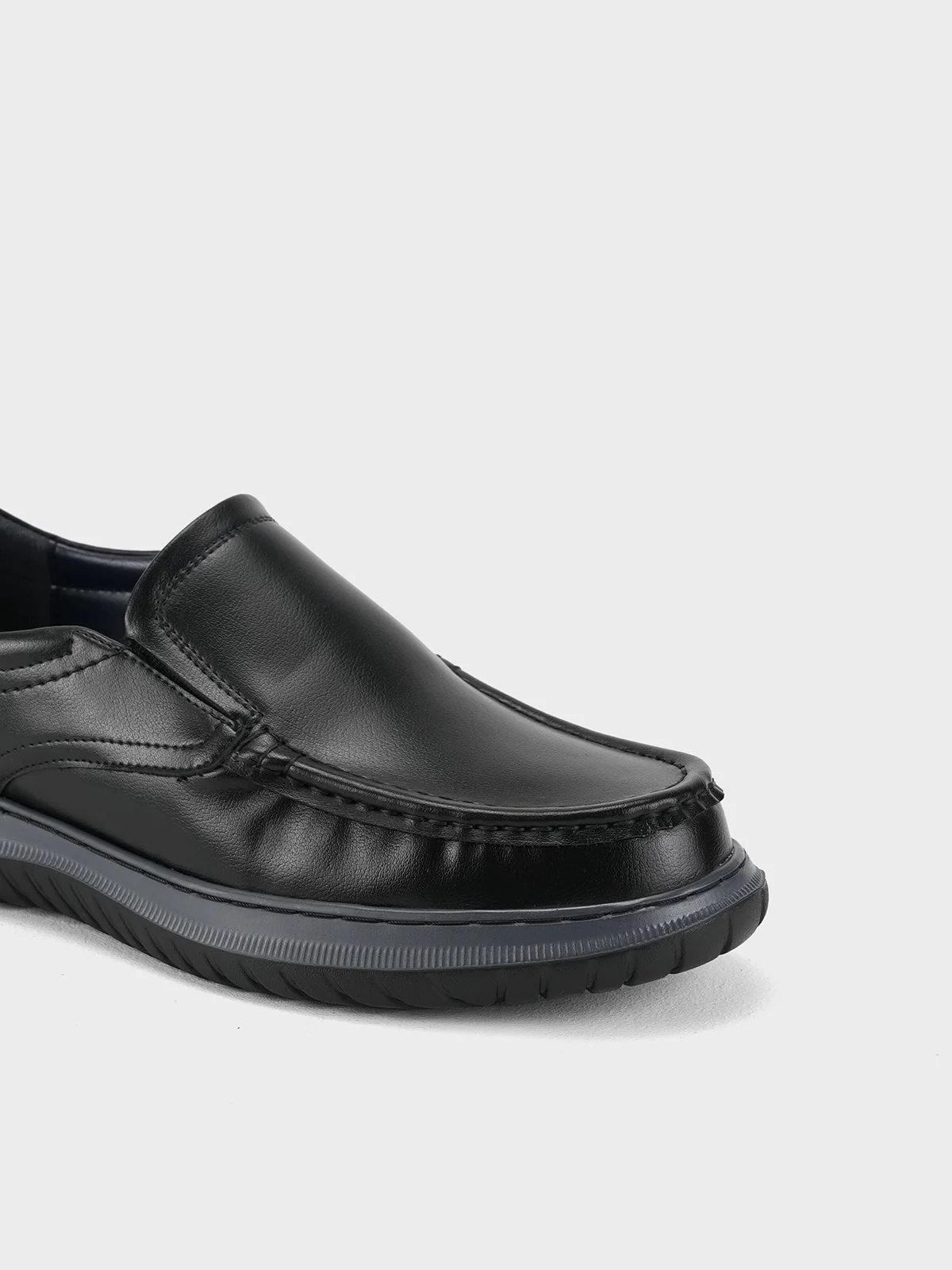 Men "LAREDO" Casual Slip On Leather Shoes - Image 4