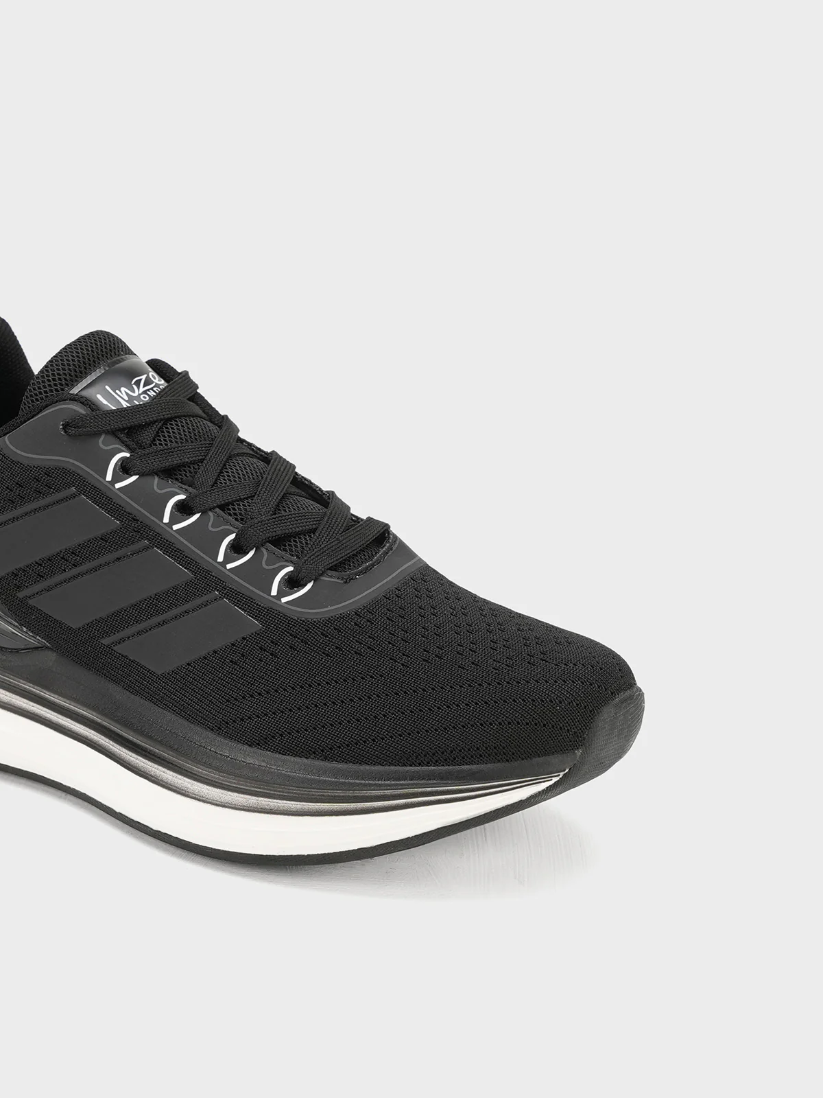 Men "MAKULA" Breathable Fabric Trainers - Image 4