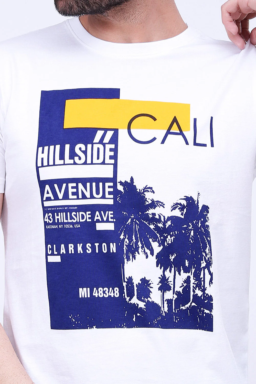 "Fred" Crewneck T-Shirt in Cotton - Image 4