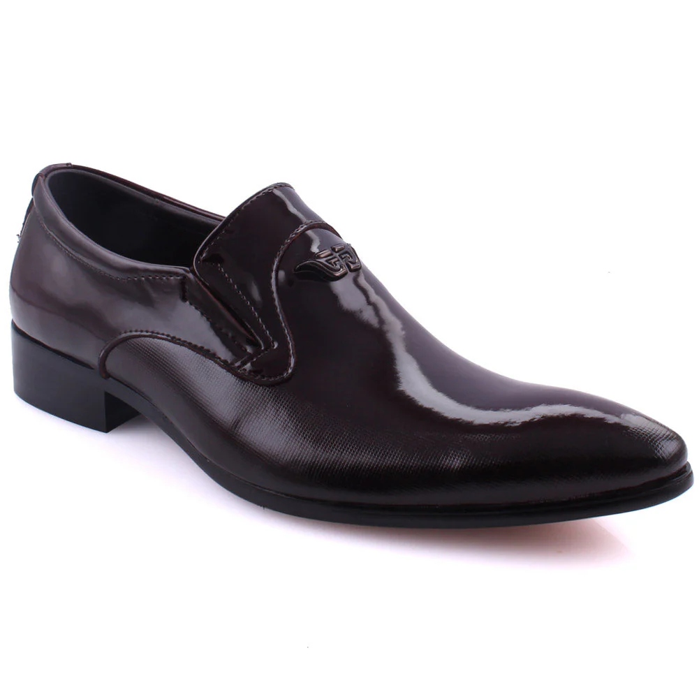 Menās āKOBEā Plain Toe Patent Slip Ons Shoes