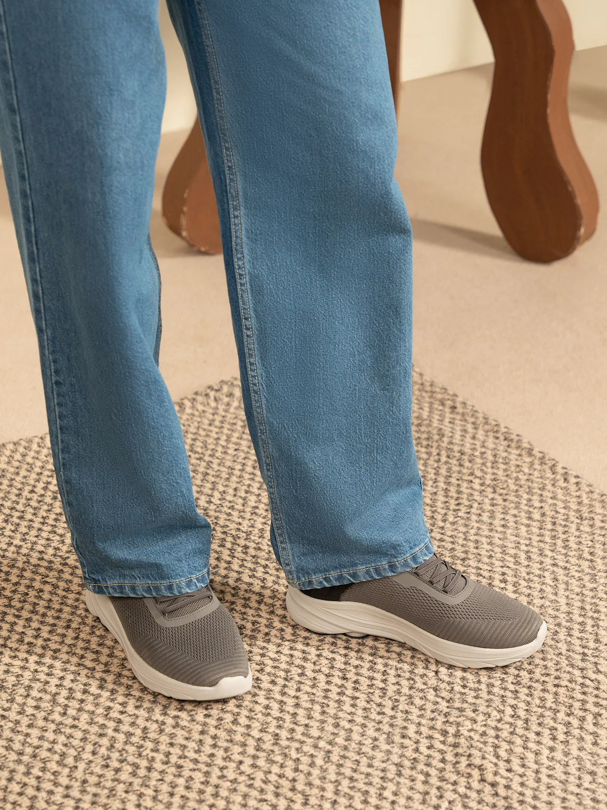 Men "TRISTAN" Lightweight Trainers - Image 6