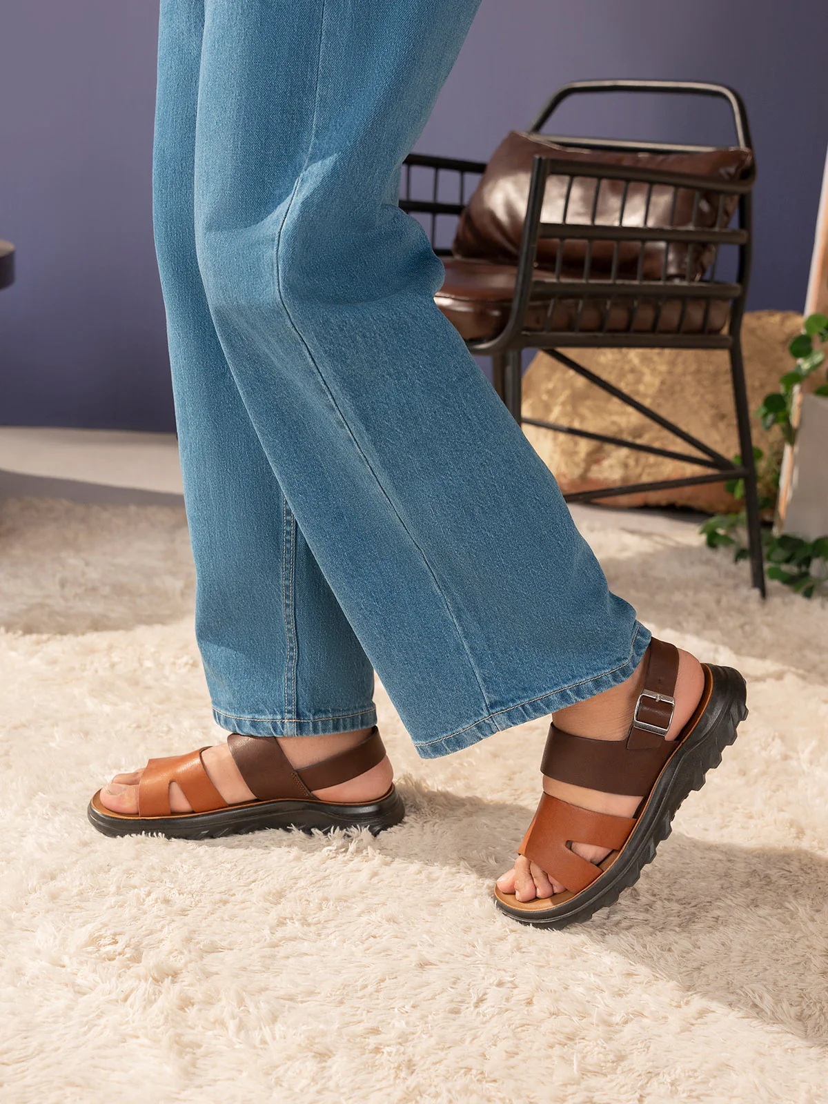 Men "VIDYUT" Adjustable Buckle Sandals - Image 3