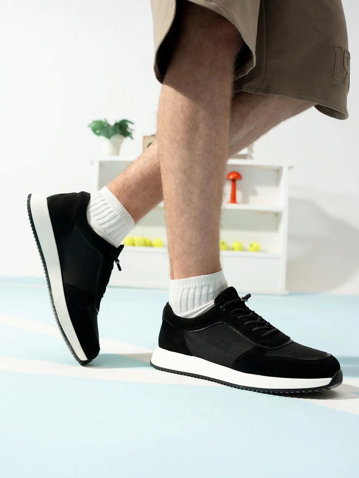 Men "XAIDEN" Unique Style Lace Up Trainers - Image 3
