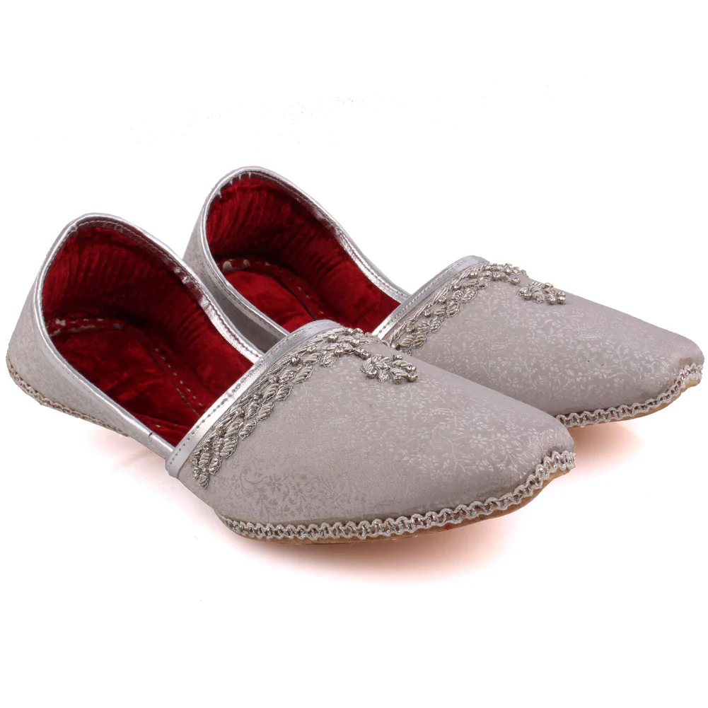 Mens ‘Caper’ Adorned Leather Flat Indian Khussa - Image 2