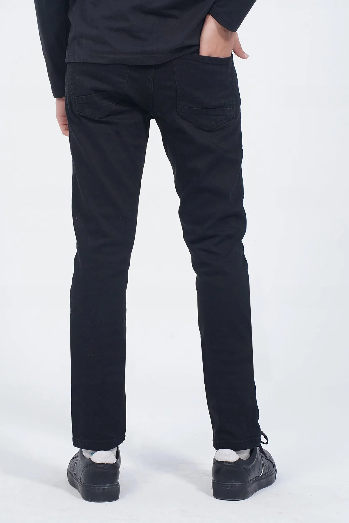 Mens "GAMBIT" Denim Classic Jeans - Image 2