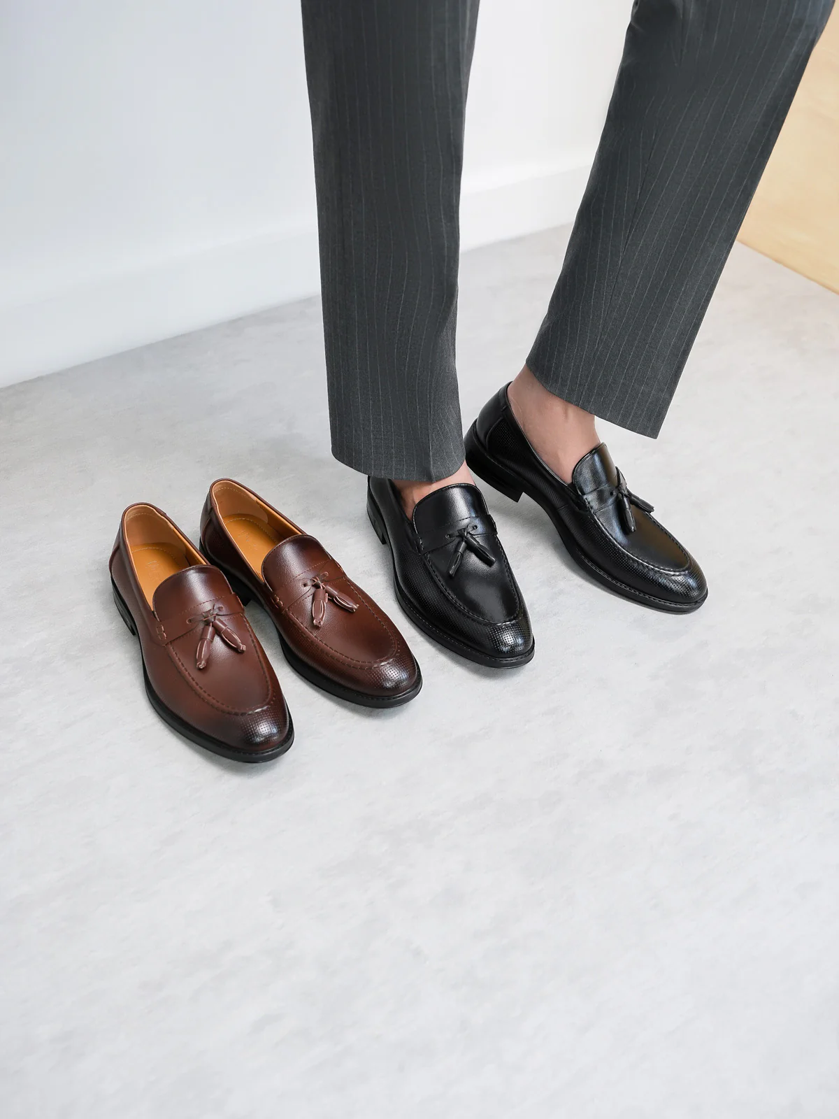 Mens "GRAY" Round Toe Formal Shoes - Image 3