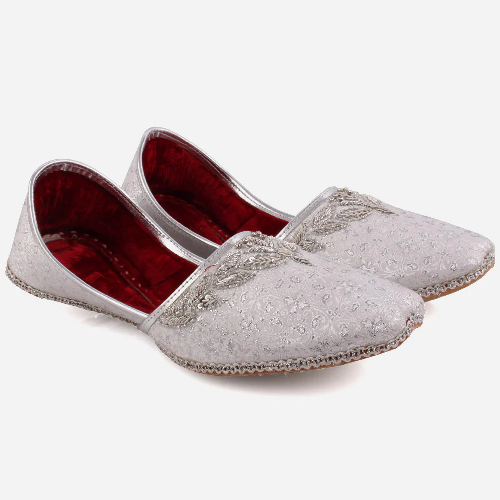 Mens ‘Jess’ Adorned Leather Flat Indian Khussa - Image 2