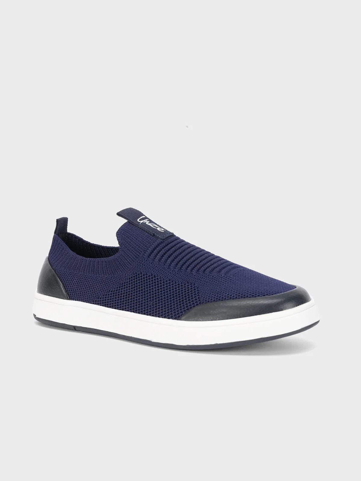 Mens "MADOC" Casual Everyday Trainers