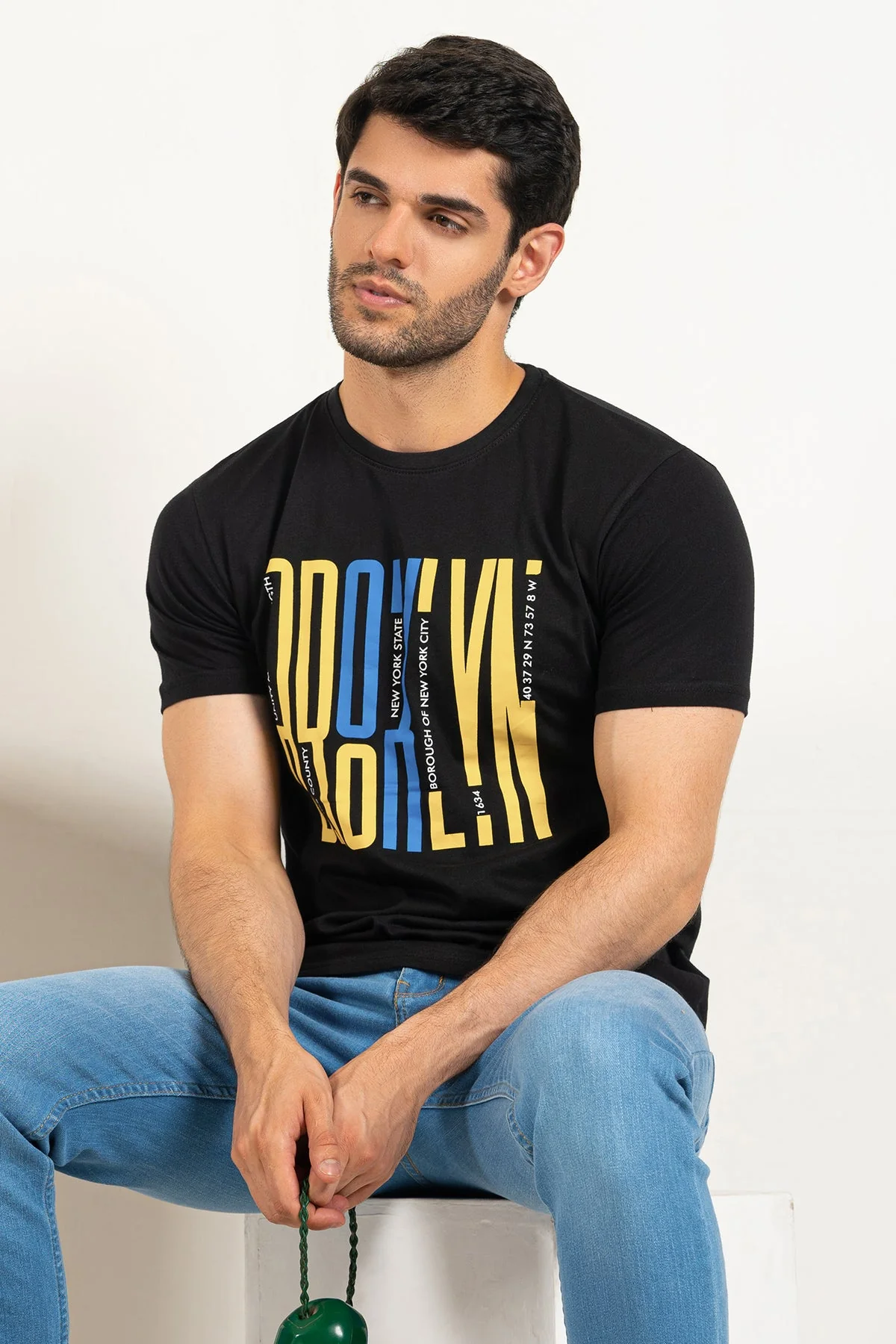 "NADER" Classic Crew Neck Summer T-Shirt - Image 3