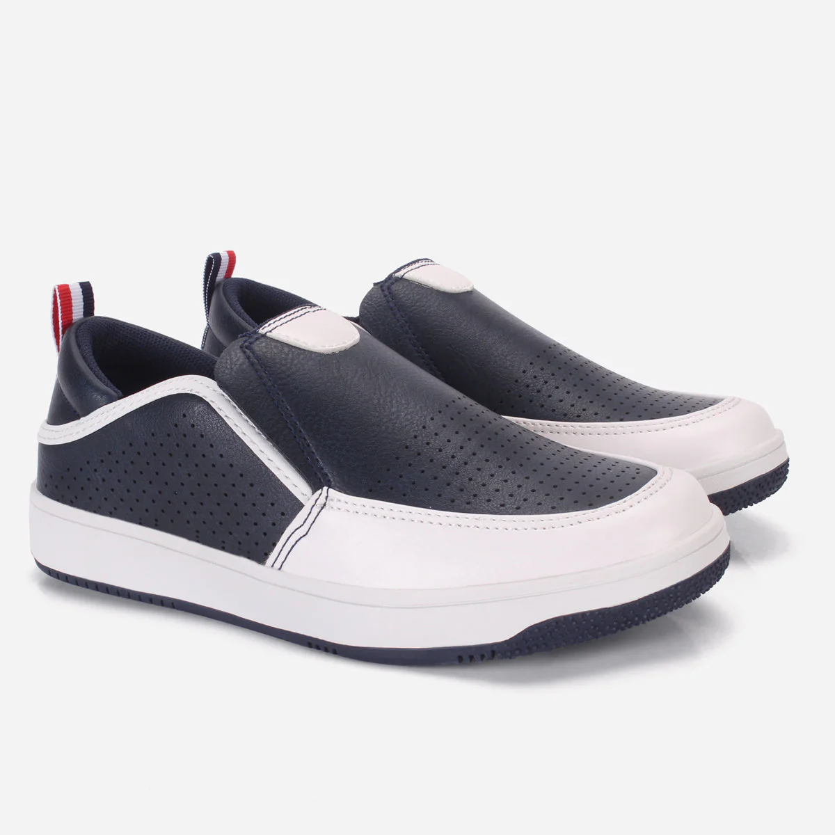 Mens "ULISES" Casual Slip Ons Everyday Trainers - Image 2