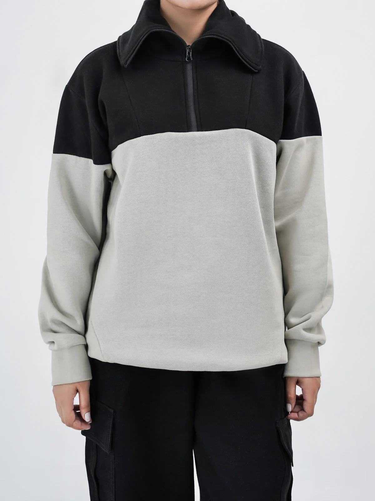 "REGULUS" Cut & Sew Zipper Sweatshirt - Image 2