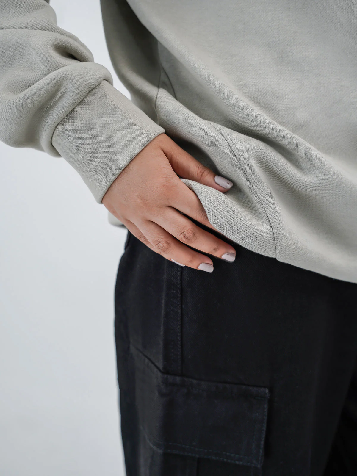 "REGULUS" Cut & Sew Zipper Sweatshirt - Image 4