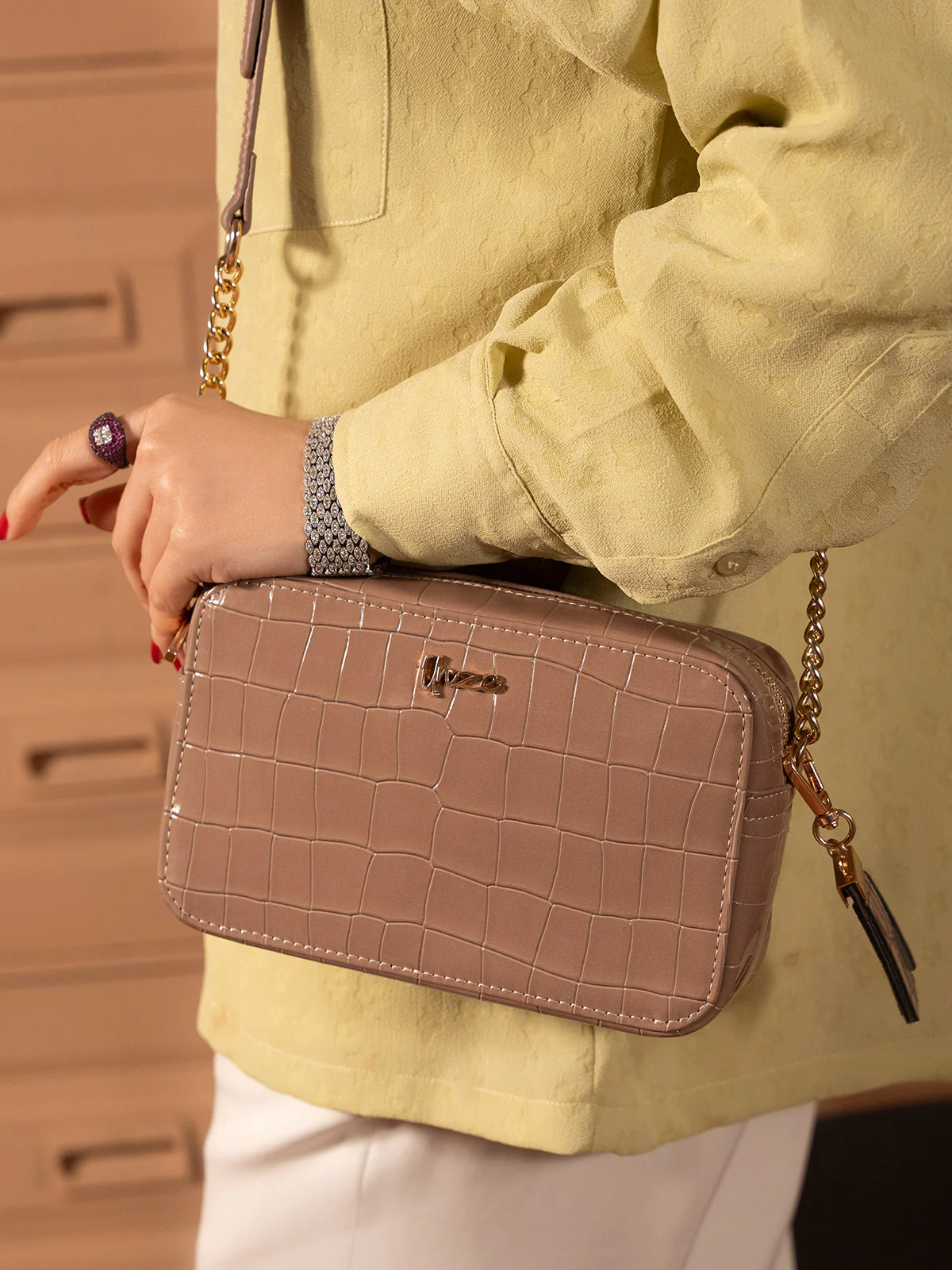 Women "AKSEL" Unique Crossbody Bag