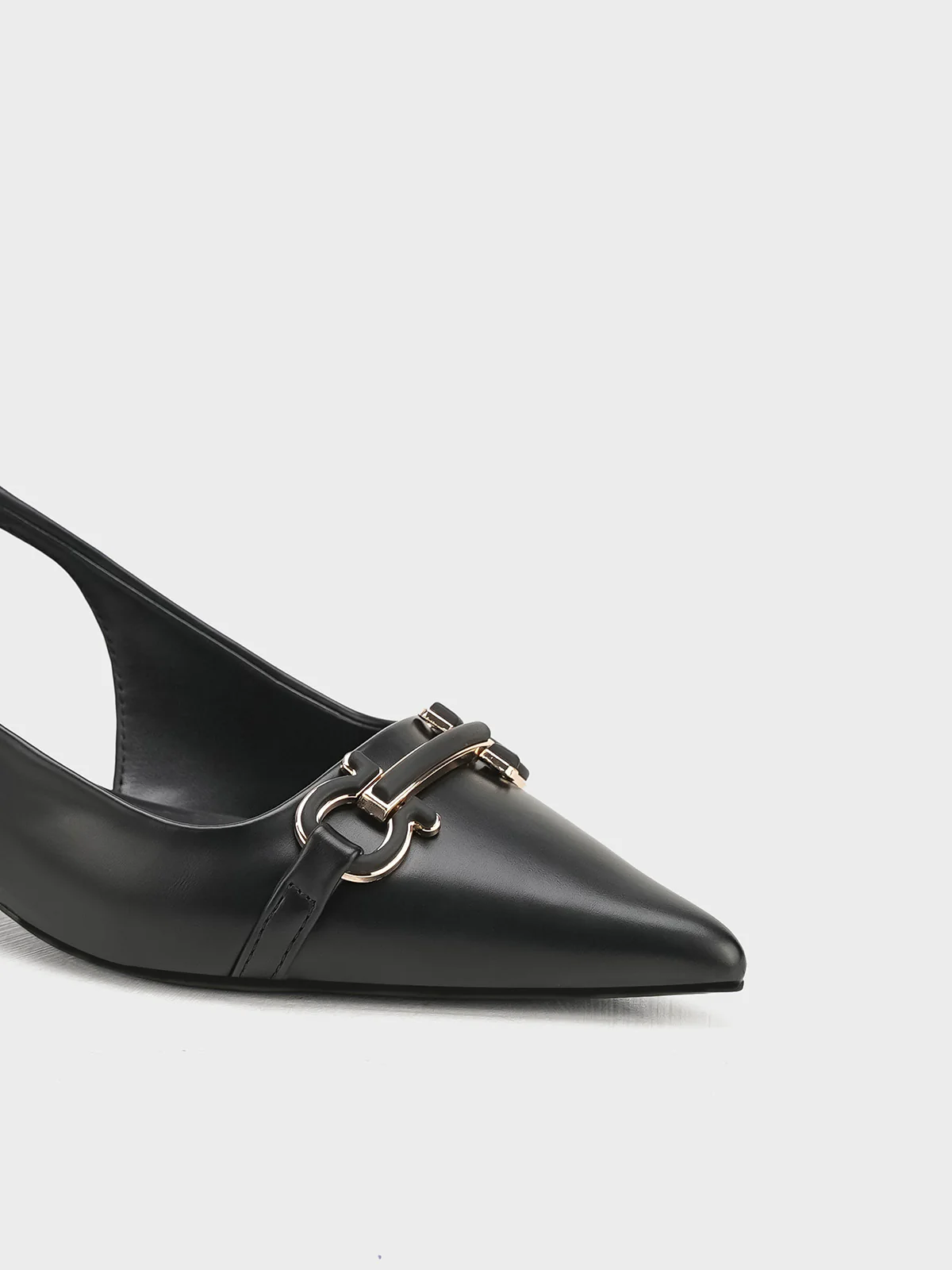 Women "ALAIA" Pointed Toe Slingback Sandals - Image 4