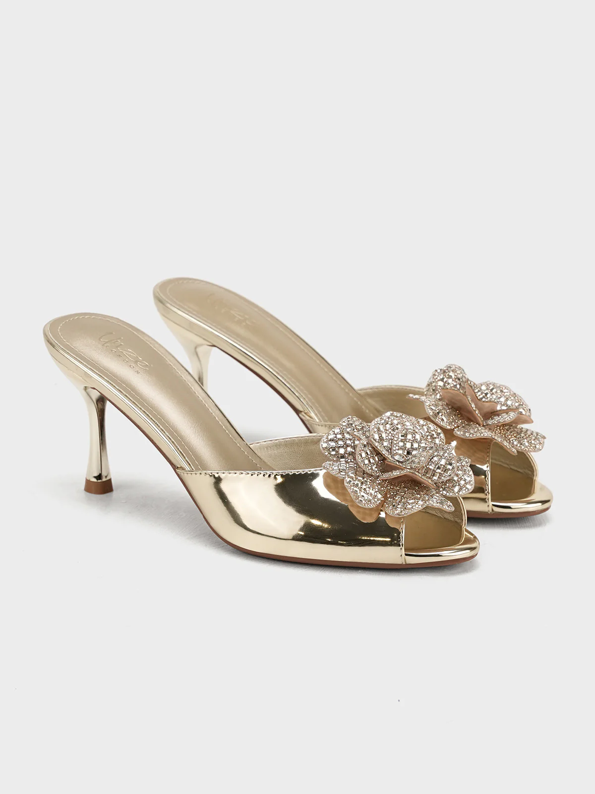 Women "ALOHA" Charm Fancy Heel Sandals - Image 4