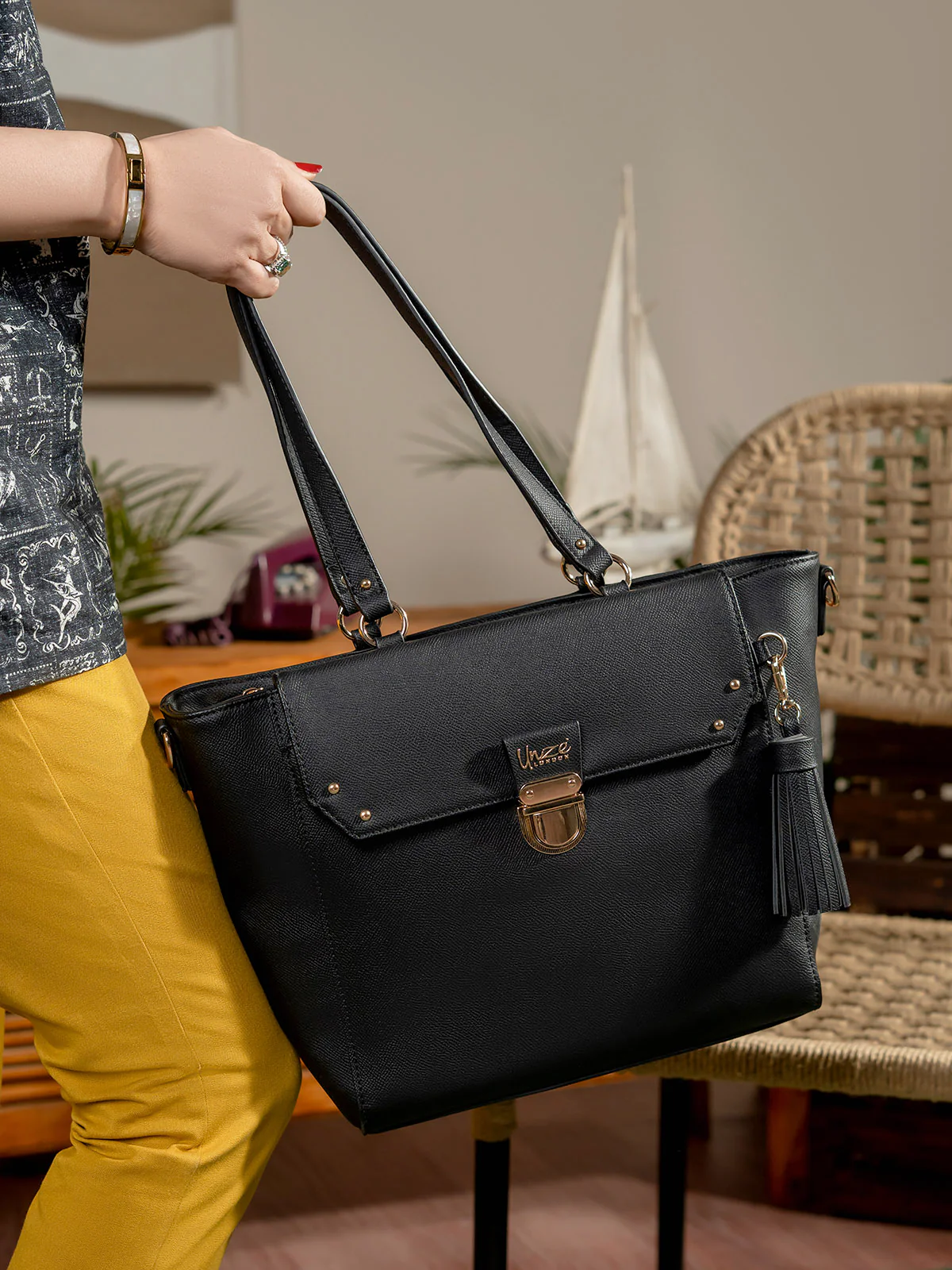 Women "CARLA" High Quality Casual Bag - Image 10