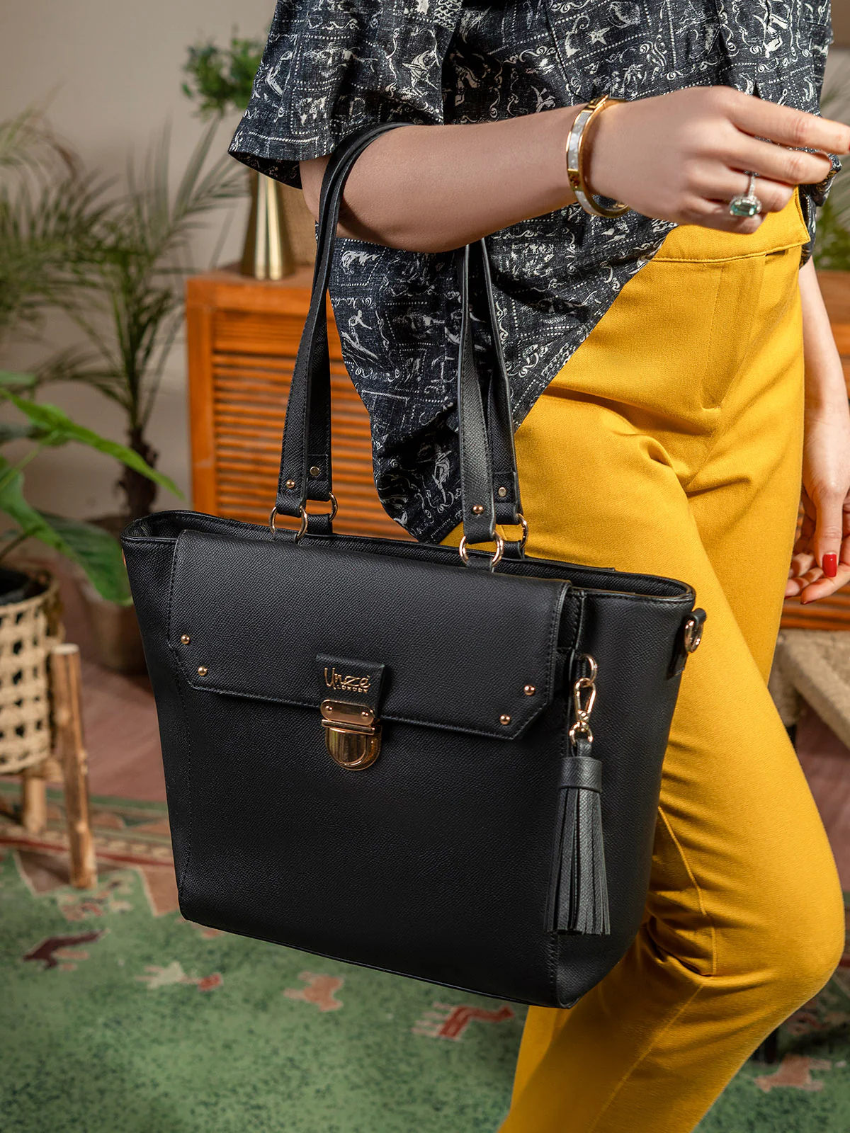 Women "CARLA" High Quality Casual Bag - Image 3