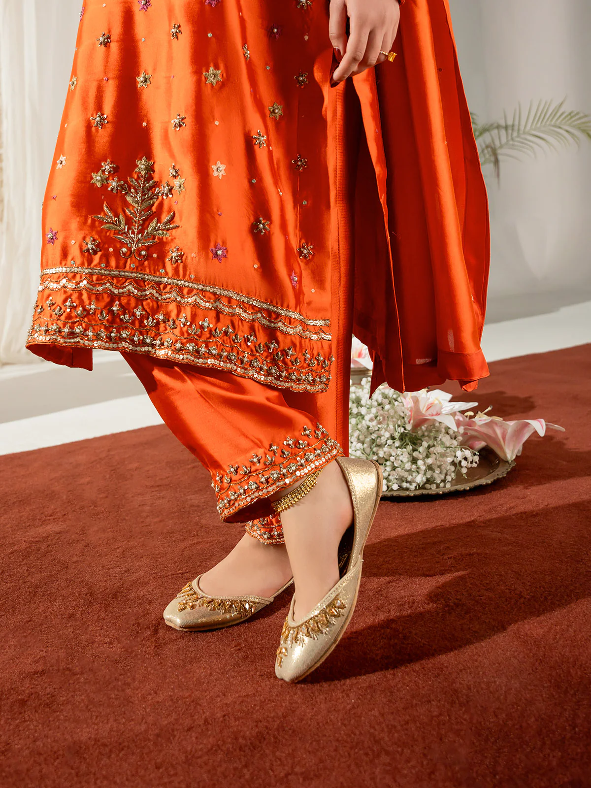 Women "DOMINY" Comfort Handcrafted Khussa - Image 6
