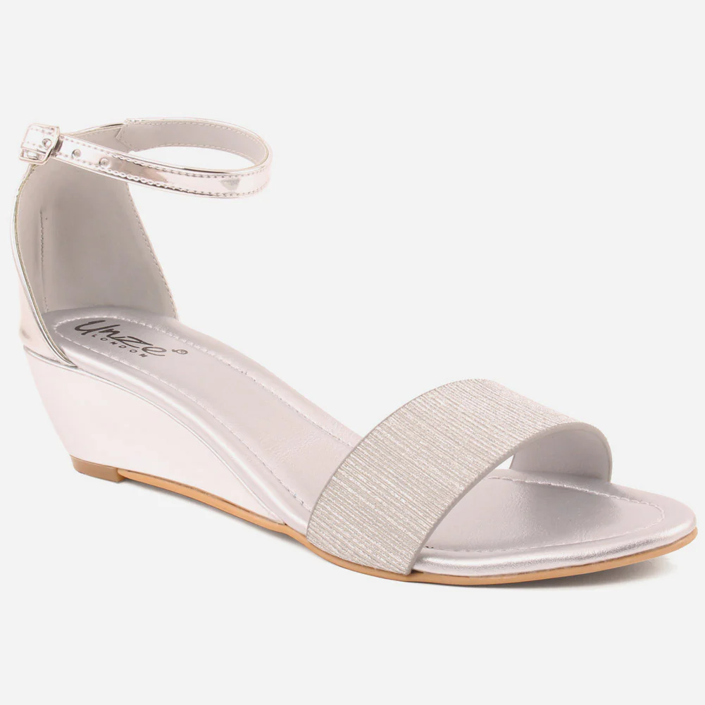 Women "DORA" Chic Rhinestone Embellishment Touch Sandals