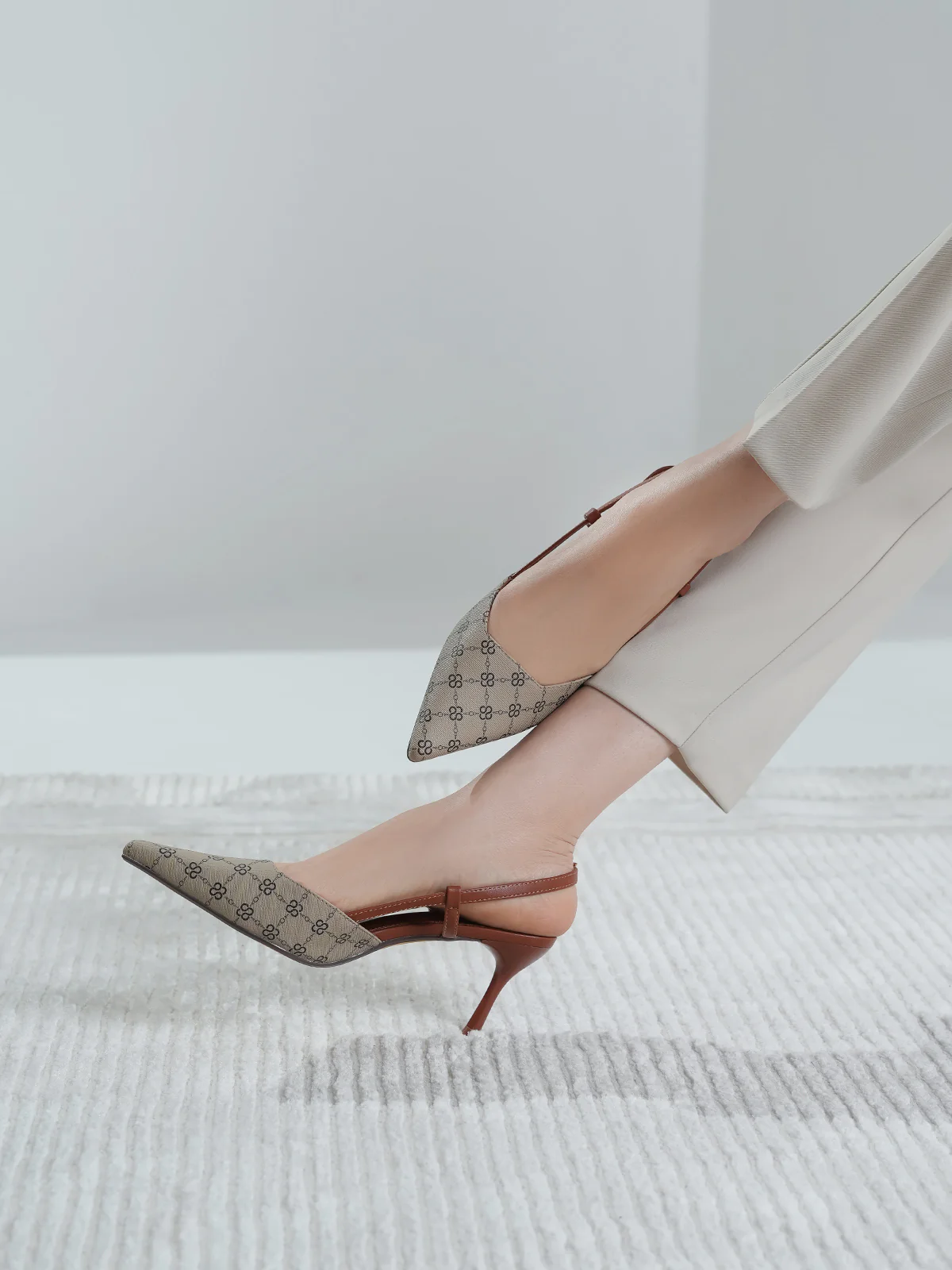Women "ELFREDA" Stylish Design Sandals
