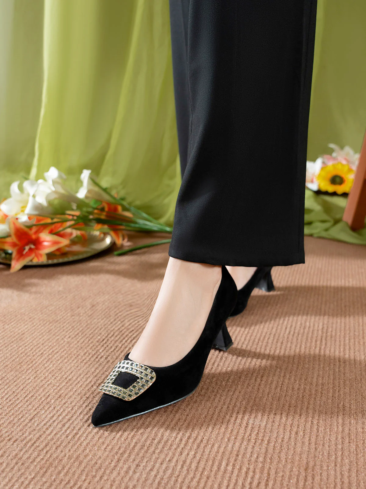Women "ELIETTE" Easy Slip On Style Courts - Image 6