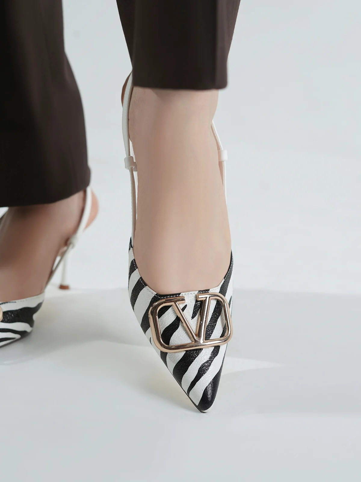 Women "HILLARY" Pointed Toe Buckle Sandals - Image 3