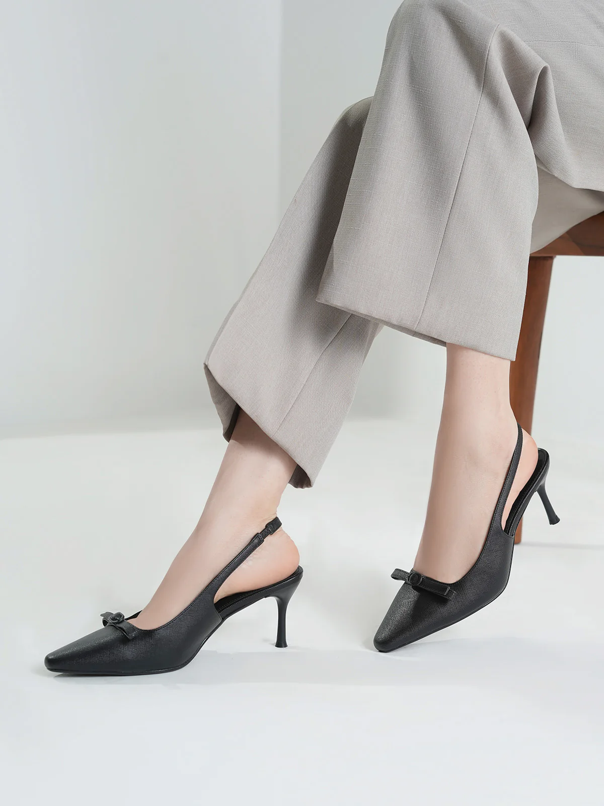 Women "HUBERT" Slingback Strap Sandals