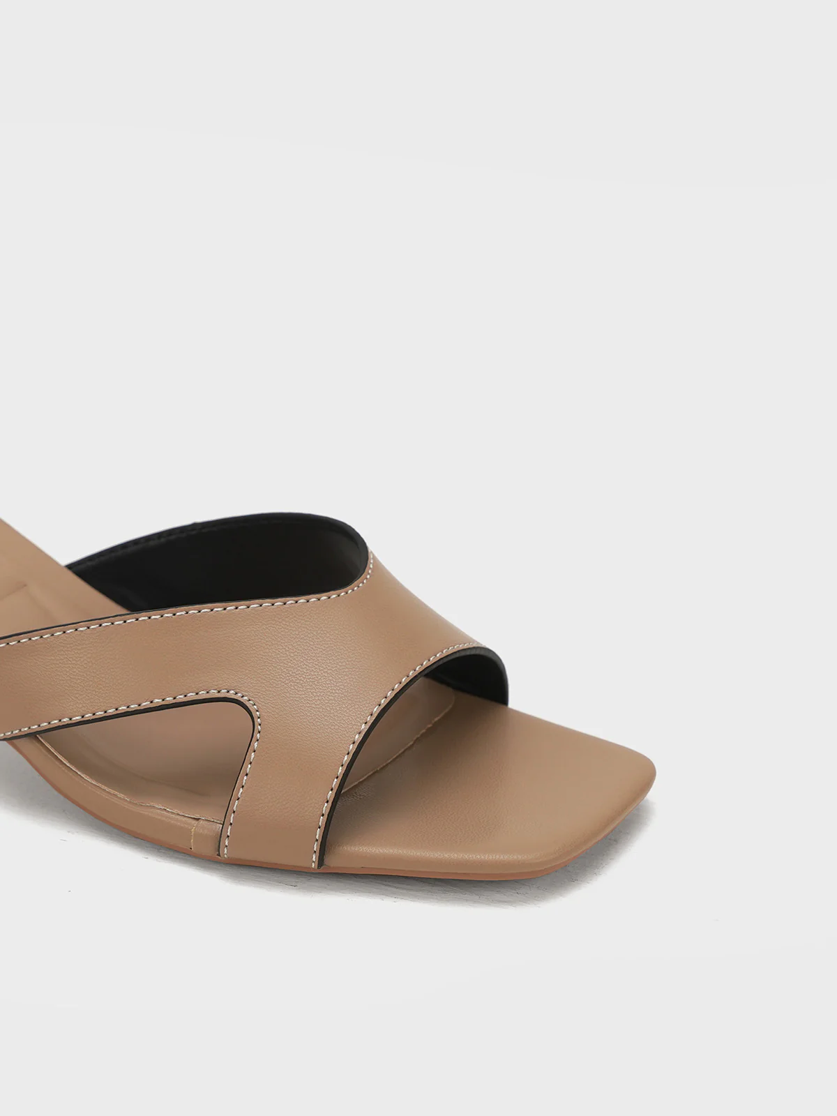 Women "HUXLEY" Modern Square Toe Sandals - Image 7