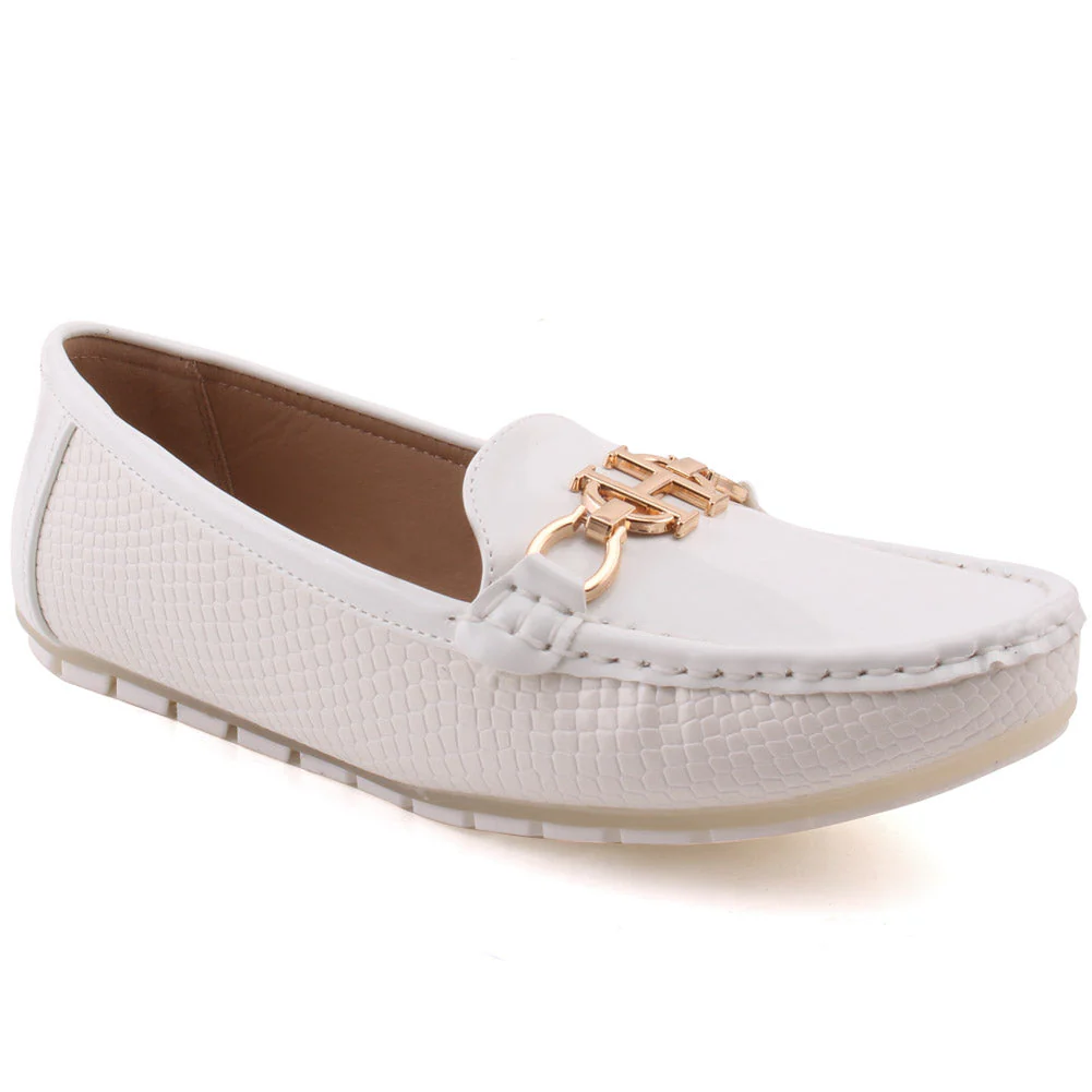 Women “ILESHA” Snake Texture Patent Vamp Metallic Buckle Moccasin Shoes