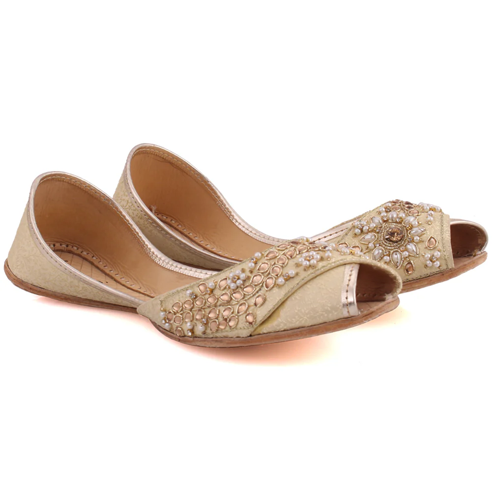 Women “IYANA” Beaded Jamawar Peep Toe Khussa - Image 2