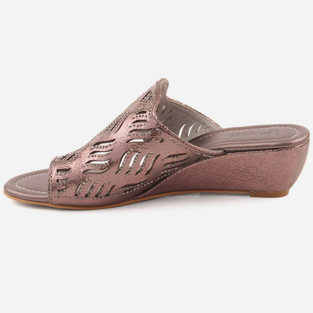 Women "KATE" Glossy Slip On Sandals - Image 3