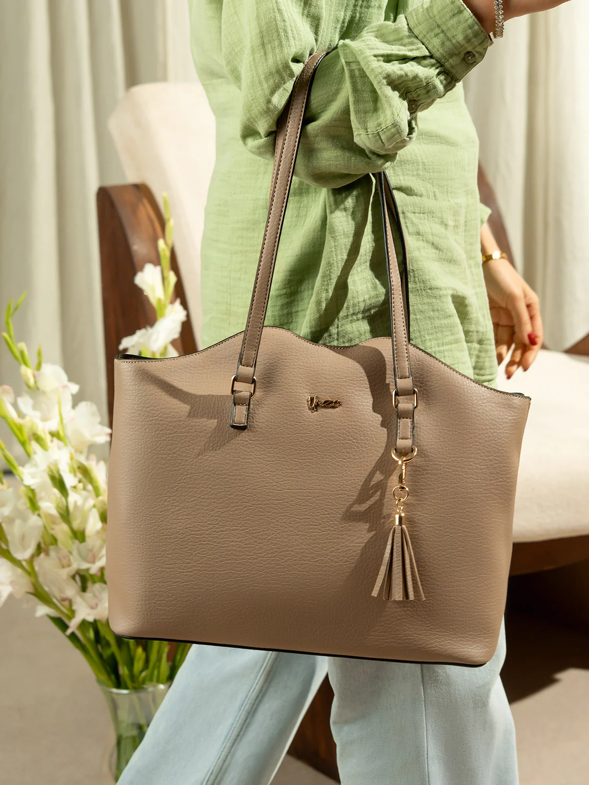 Women "KEHLAN" Everyday Essential Bag - Image 3