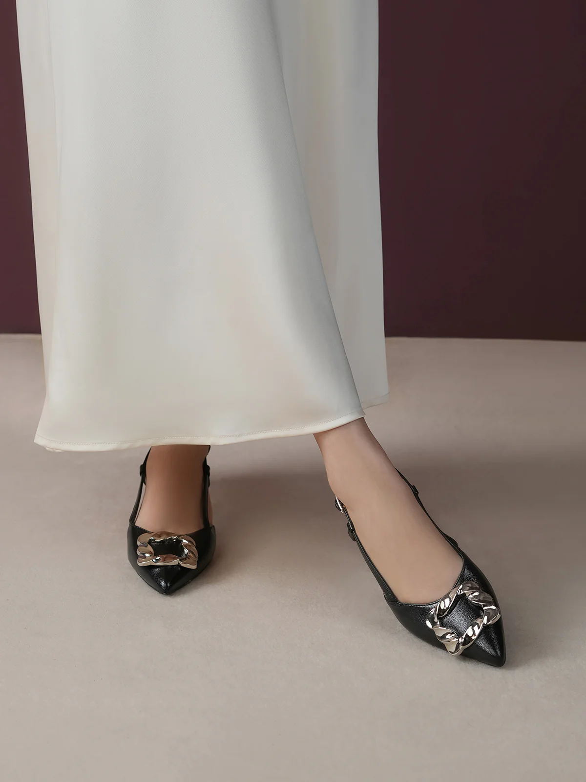 Women "KRAMER" Modern Design Sandals - Image 10