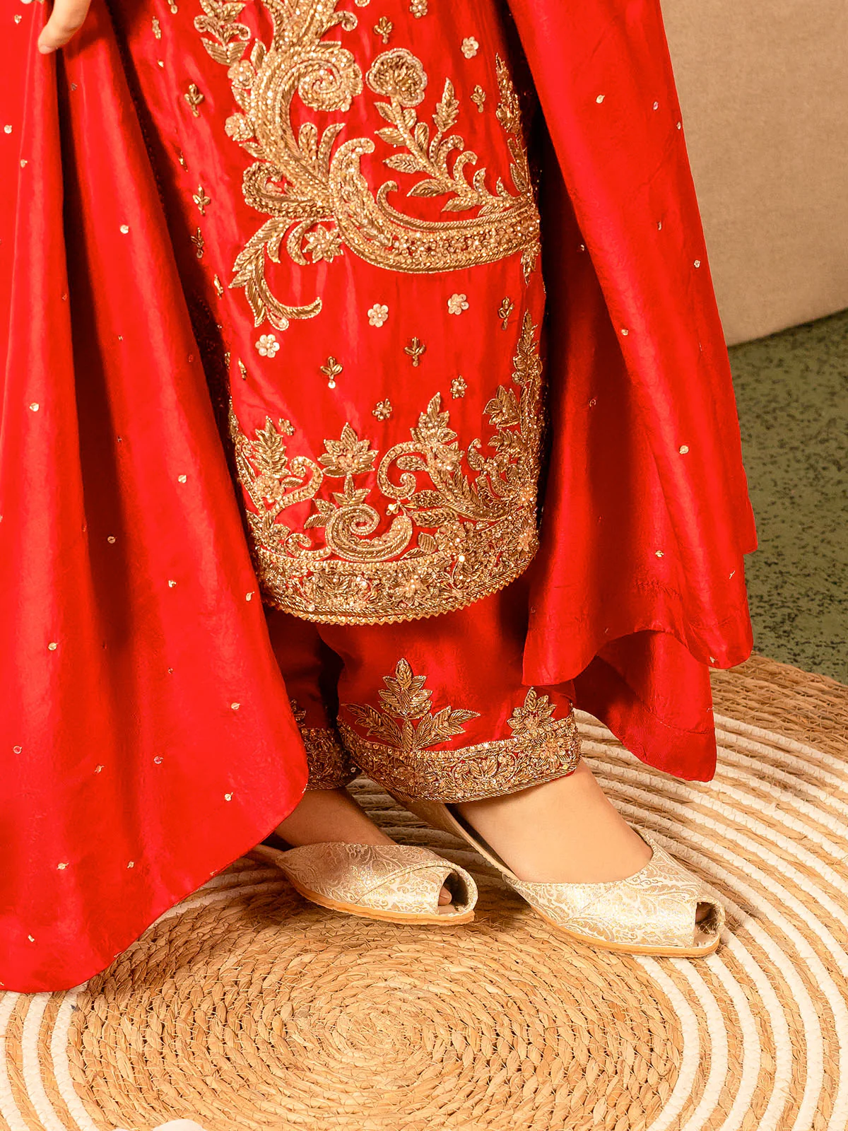 Women "LEHRANI" Open Toe Jamawar Khussa - Image 5