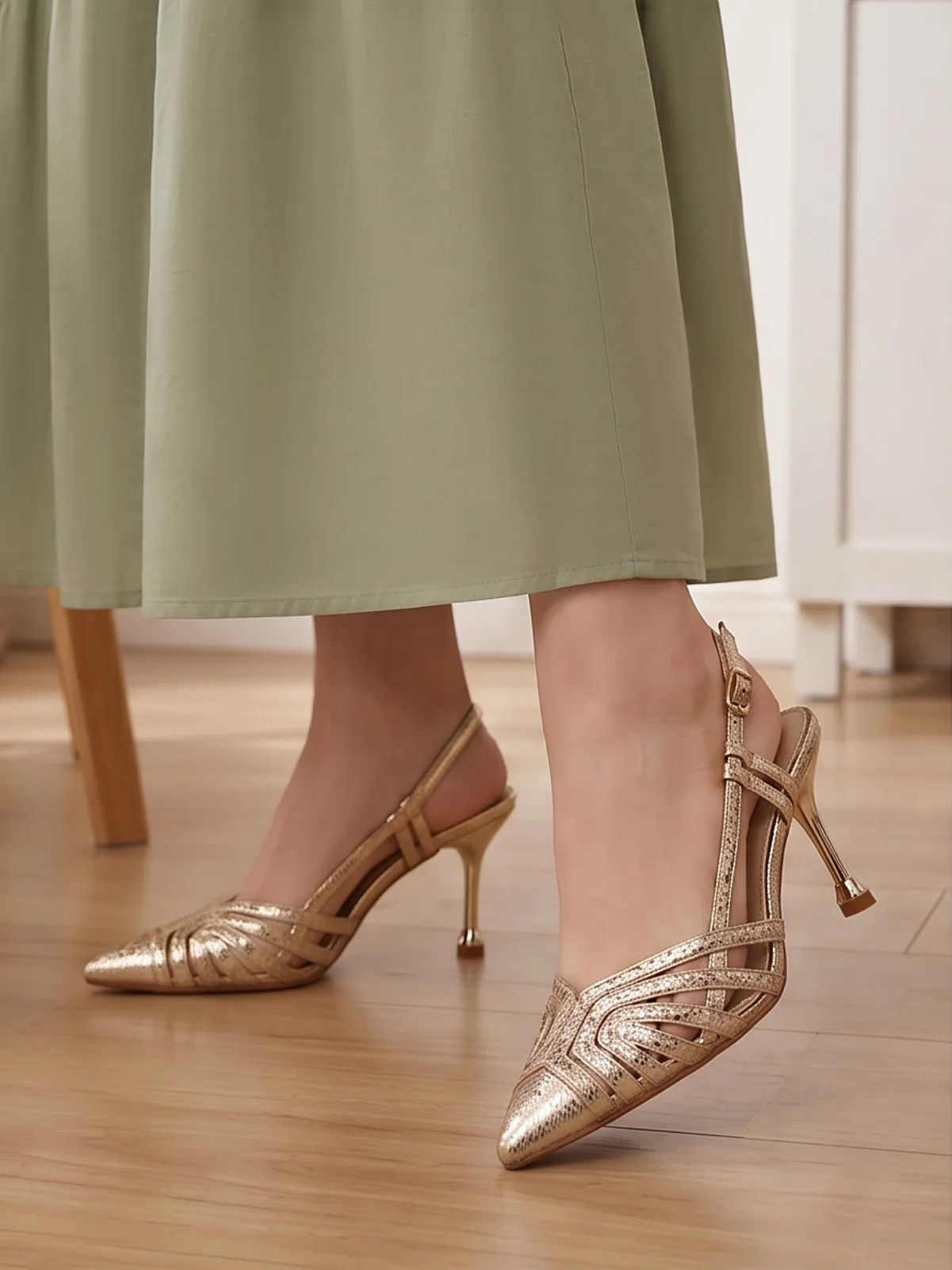 Women "LILITH" Pointed Toe Buckle Sandals - Image 10