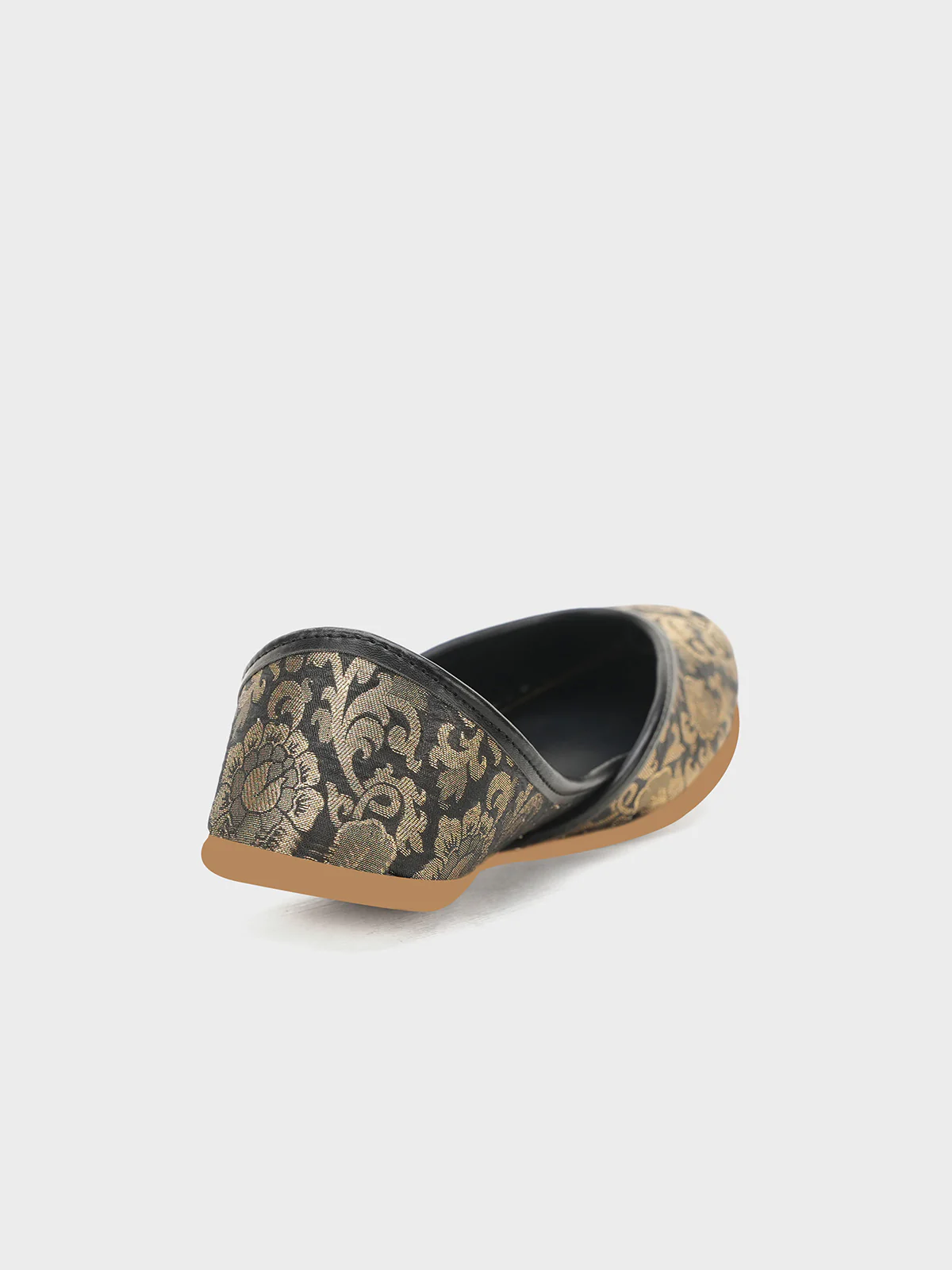 Women "MEERJAH" Soft Flexible Jamawar Khussa - Image 5